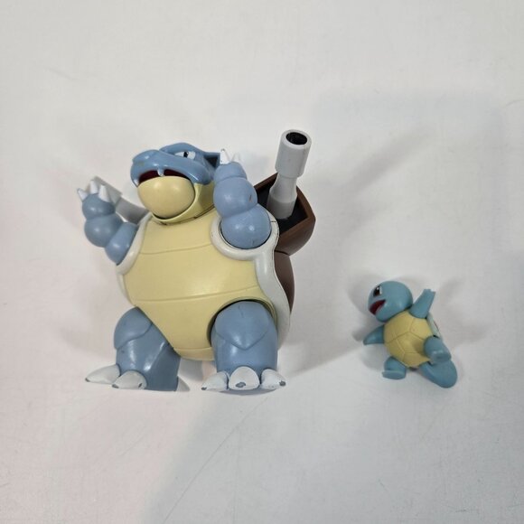 Pokemon Blastoise and Squirtle Figures Lot of 2 Wicked Cool Toys 2019 - Picture 2 of 12